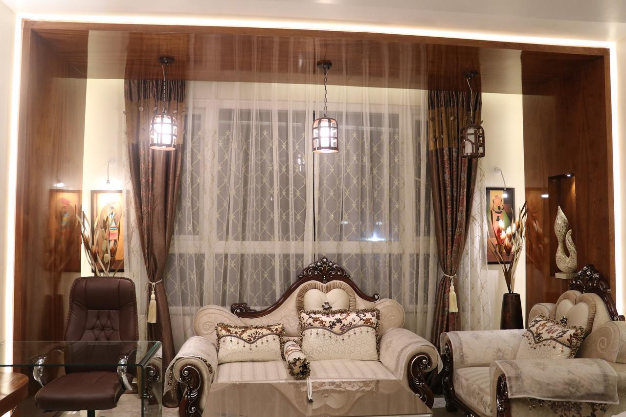 Hotel Rajahamsa Anantapur Extérieur photo